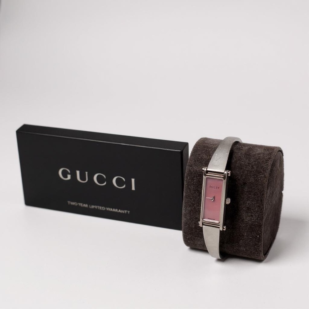 Gucci Pink Pearl Face Silver Luxury Watch - Picture 2 of 7